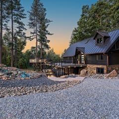 Exquisite Custom Country Home on National Forest