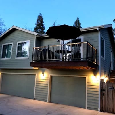 New Sunset Loft Guest House-Old Folsom-Kind Bed