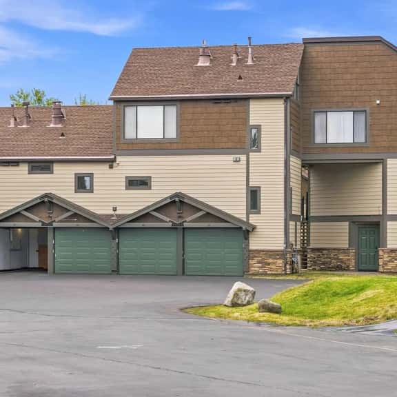 Beautiful Tahoe Keys Condo One Shared Wall - Image 1