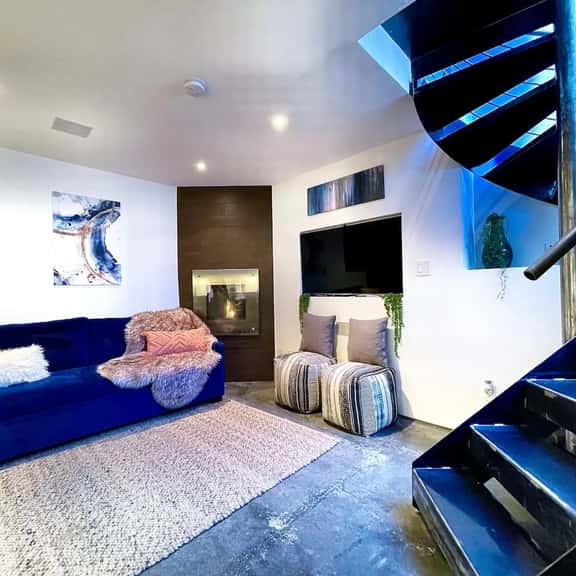 Cow Hollow Loft · Walk Score 98 · Radiant Heat - Image 1