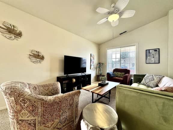 Basie · 3BR · King Bed · Covered Patio · Water Feature · Rancho Cordova