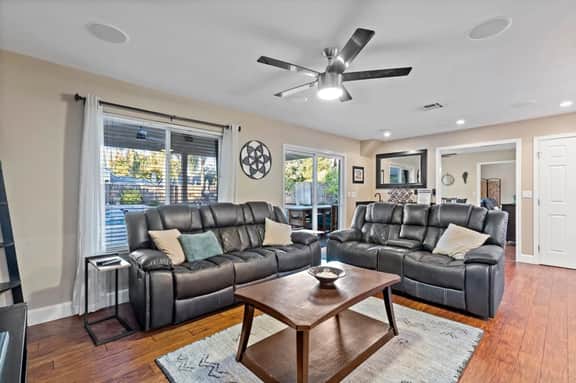 Chipmunk · 5BR · Pool · Hot Tub · RV Parking · Citrus Heights
