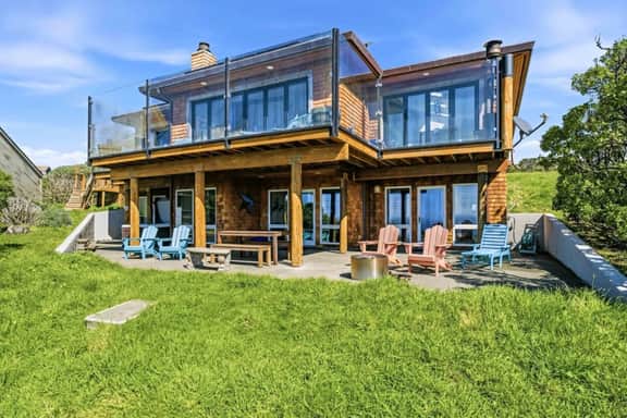 Dillon · Ocean Views · Hot Tub · 3,000 sqft · Dillon Beach