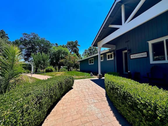 ElDorado · Modern Farmhouse · Fenced Yard · Apple Hill · Placerville