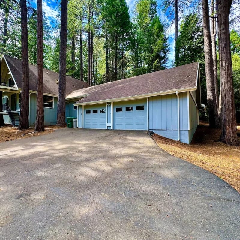 Treetop Cabin · Game Room & Fire Pit · Pollock Pines